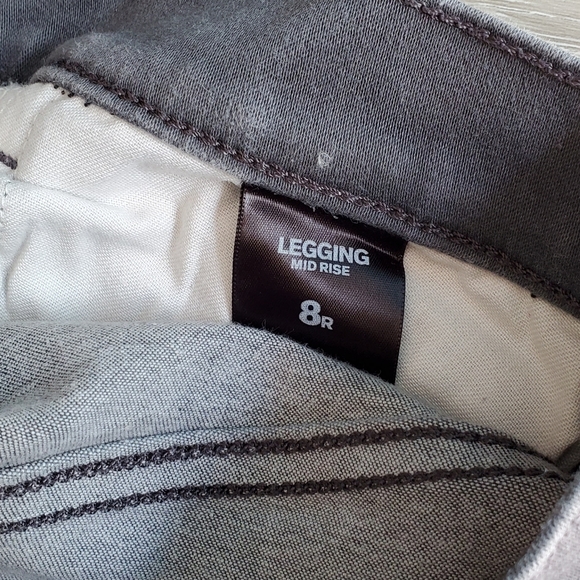 Jeans - Picture 4 of 4